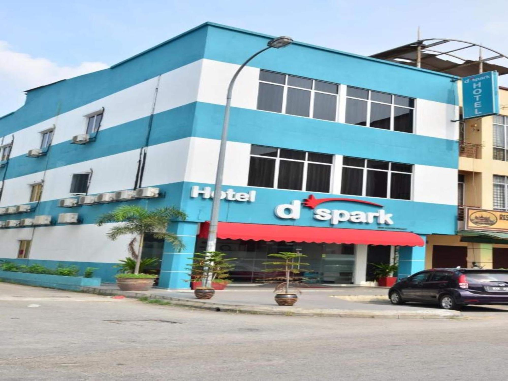 Oyo 91087 Hotel Dspark Port Klang Exterior foto