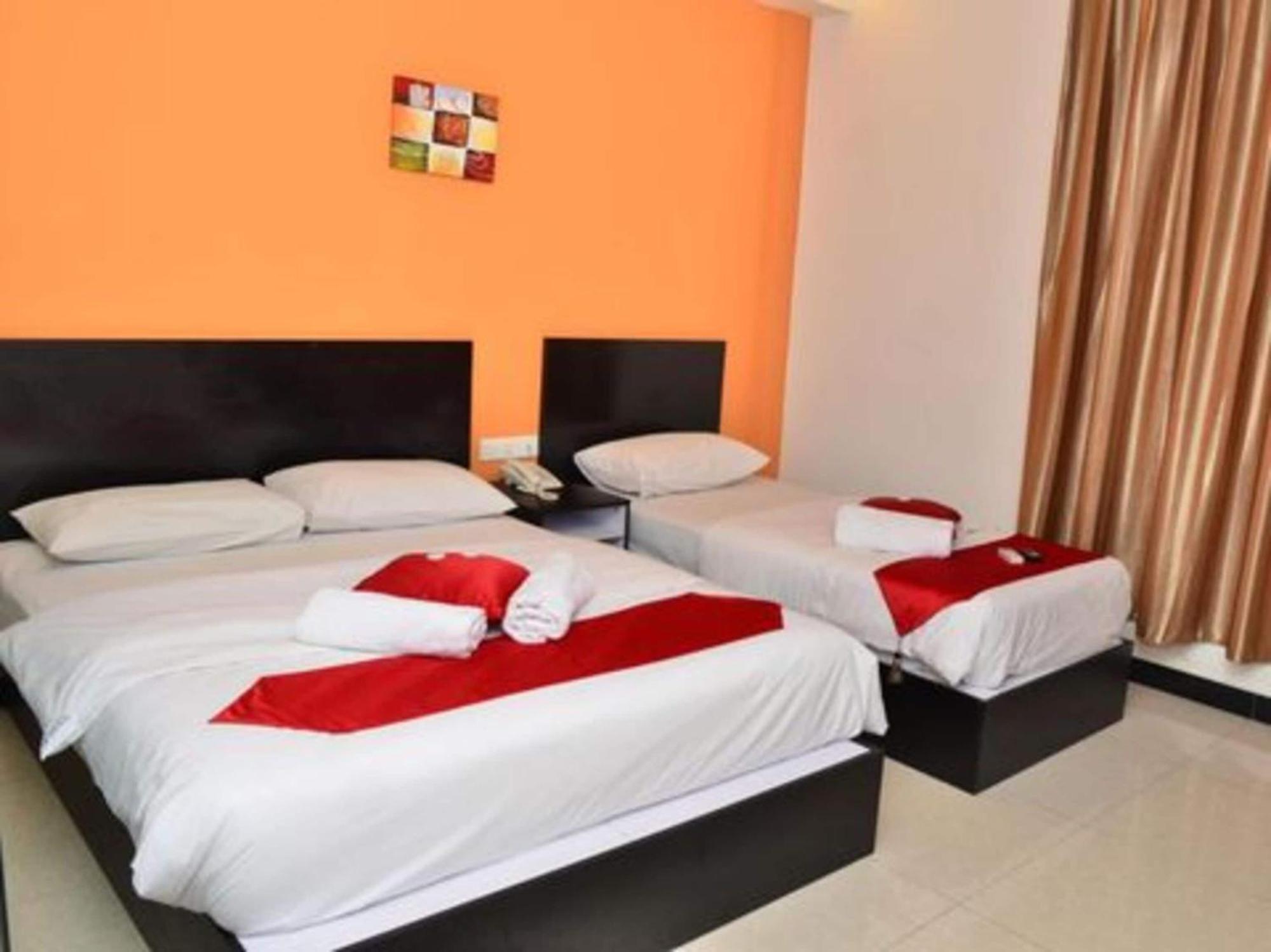 Oyo 91087 Hotel Dspark Port Klang Exterior foto